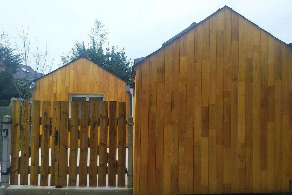 Chalet Avec Jardin Proche Du Mont Saint Michel Pontorson Exterior foto